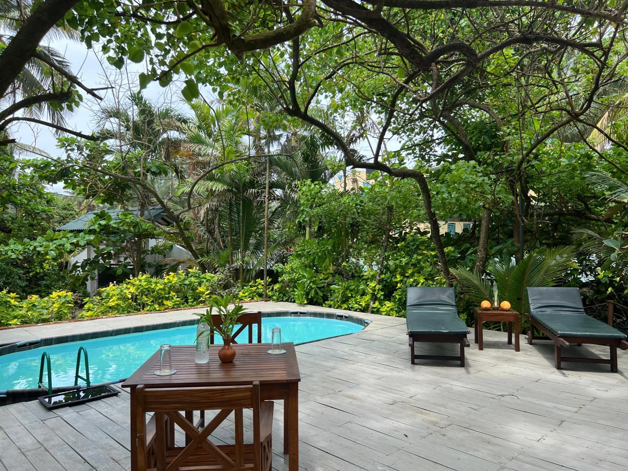 קלוטארה Lohas Beach Resort Villa מראה חיצוני תמונה