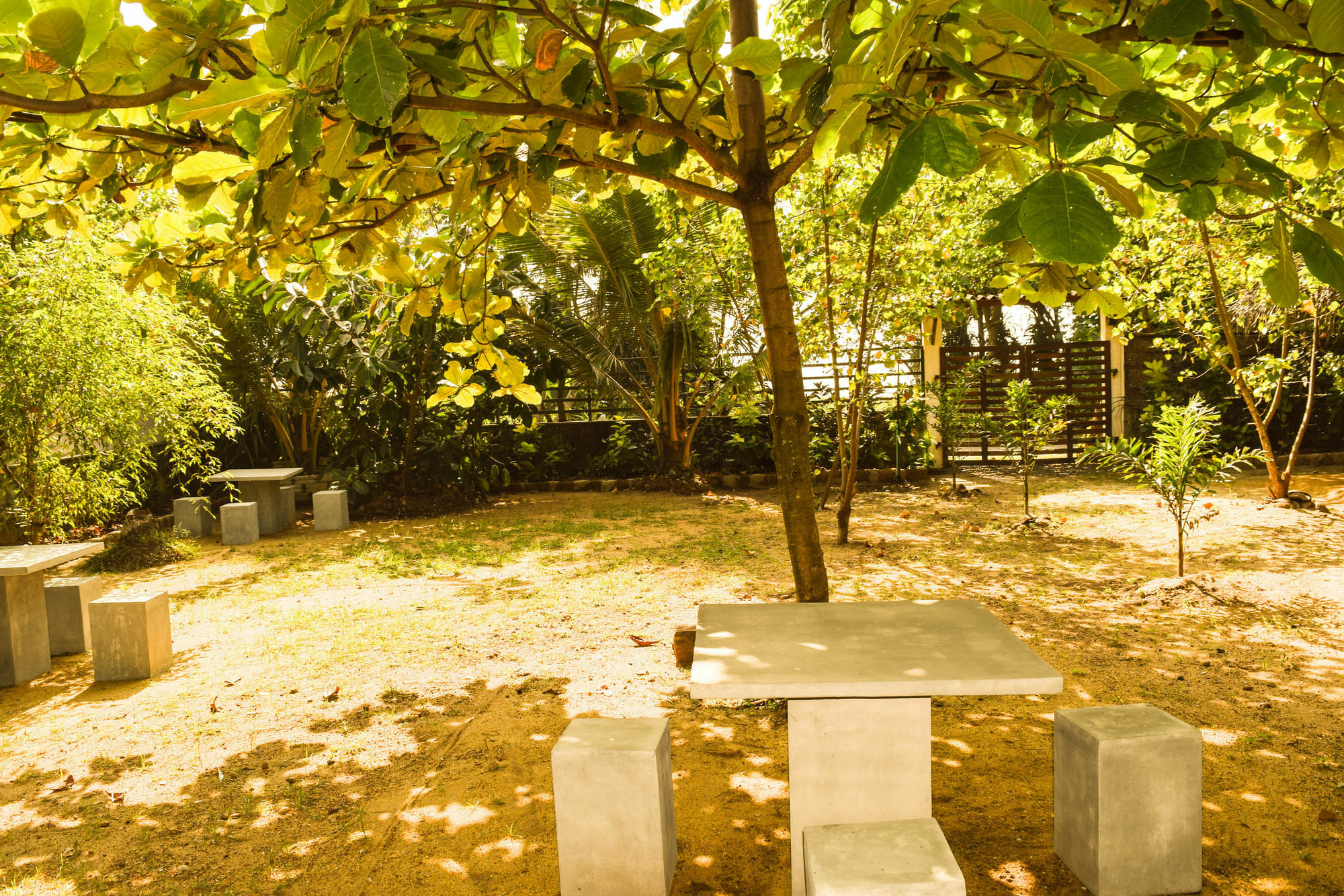קלוטארה Lohas Beach Resort Villa מראה חיצוני תמונה