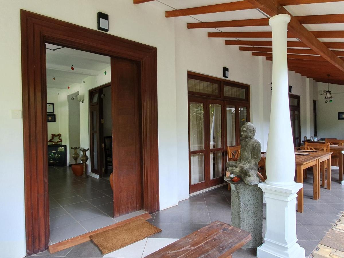 קלוטארה Lohas Beach Resort Villa מראה חיצוני תמונה
